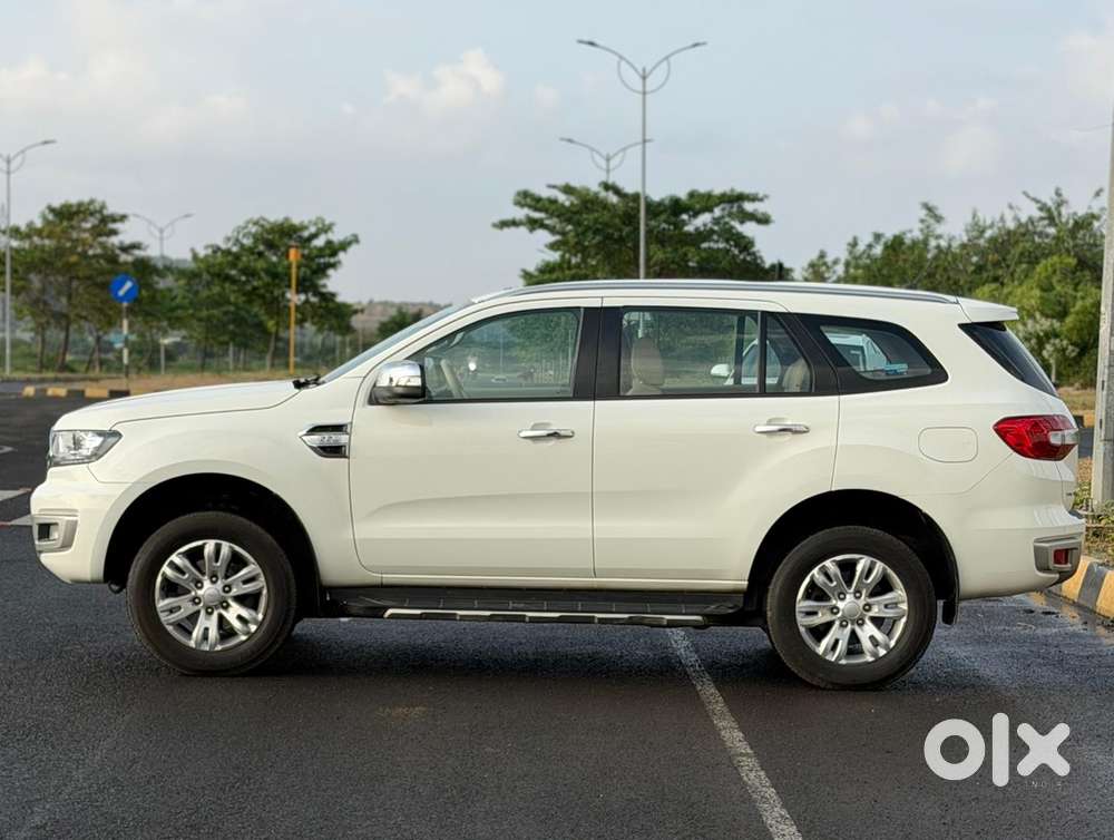Ford Endeavour Titanium 2019