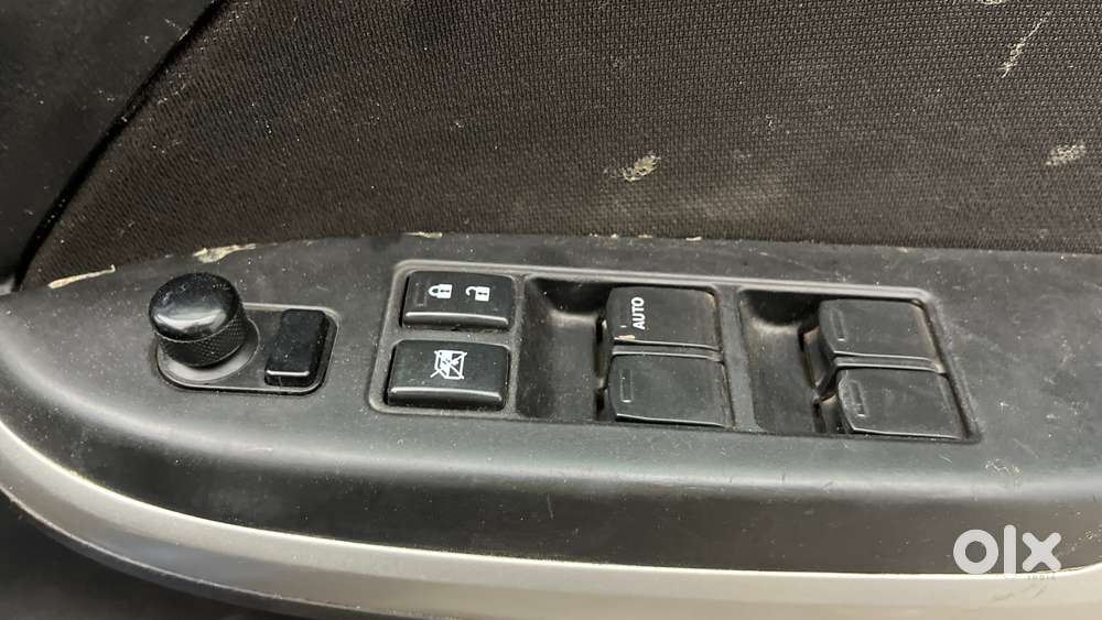 Maruti Suzuki Baleno 1.2 Cvt Zeta, 2017, Petrol