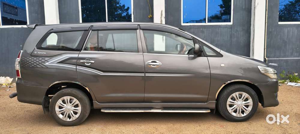 Toyota Innova 2.5 G (diesel) 7 Seater, 2012, Diesel