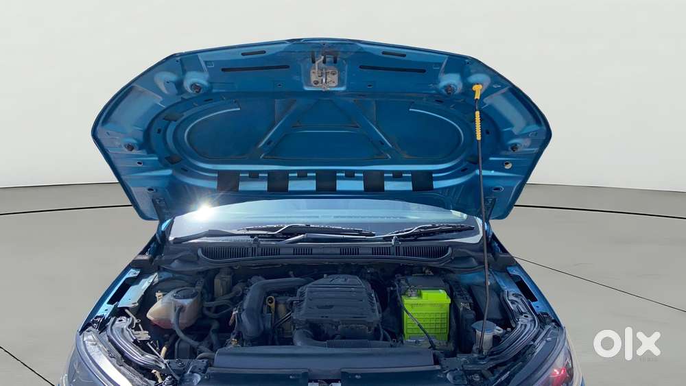 Skoda Slavia 1.0 Tsi Style At, 2022, Petrol