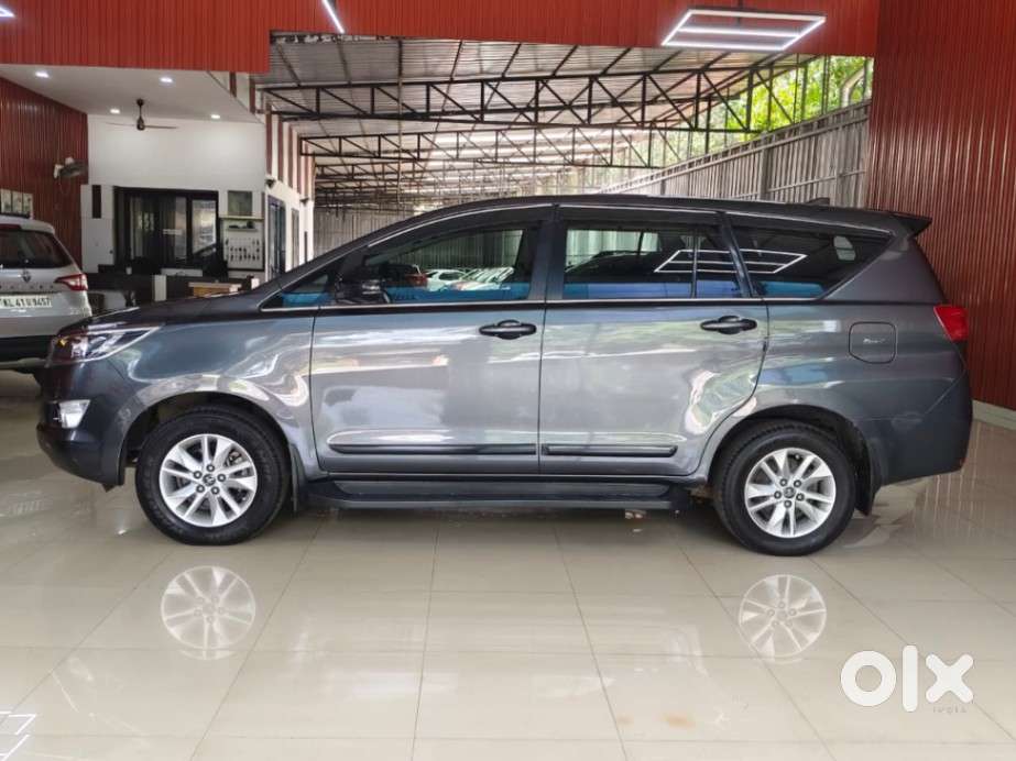 Toyota Innova Crysta 2.8 Gx At, 2016, Diesel