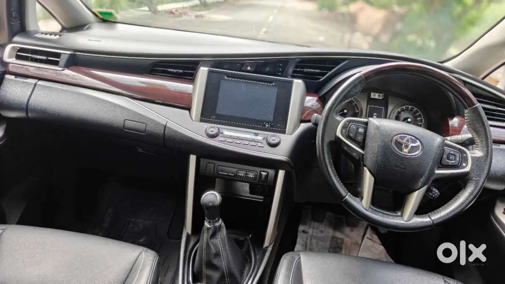 Toyota Innova Crysta, 2016, Diesel