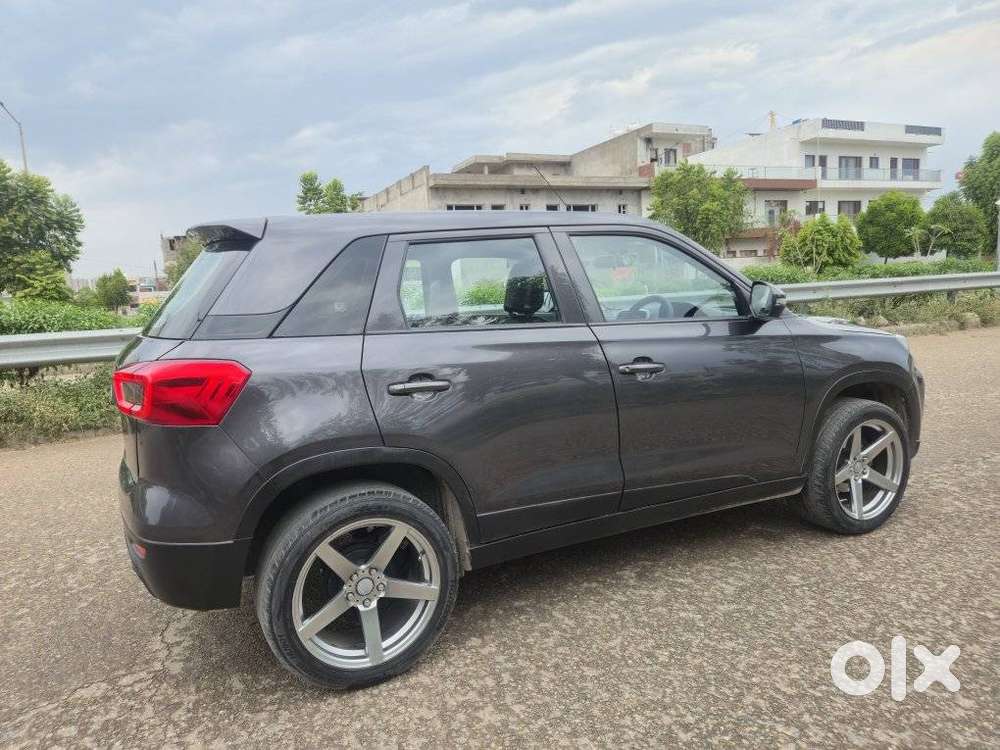 Maruti Suzuki Brezza 1.5 Lxi Smart Hybrid, 2021, Petrol