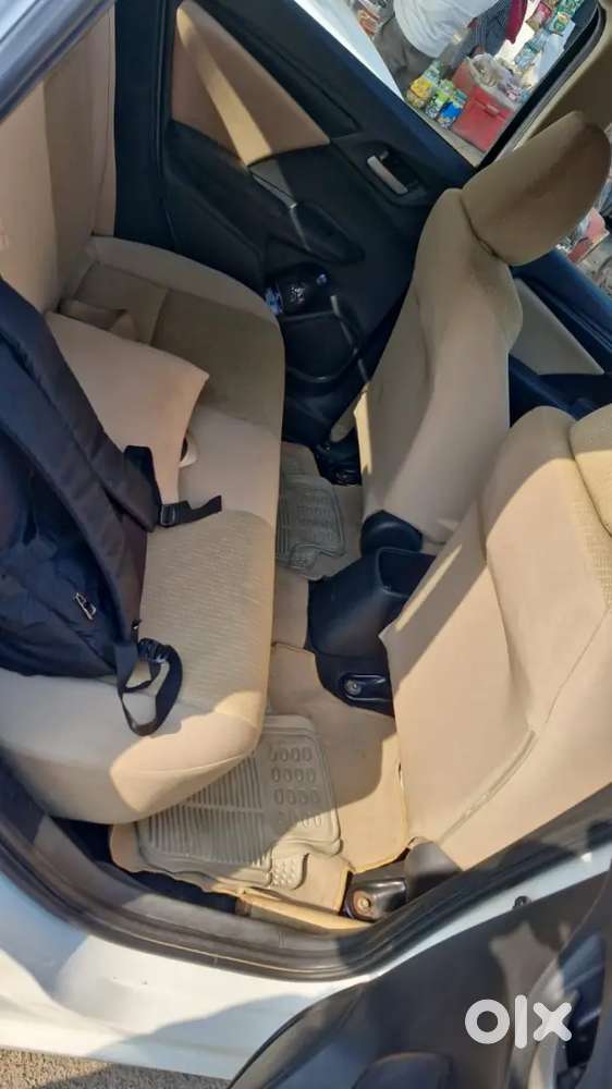 Honda Jazz 2015 Petrol Well Maintained