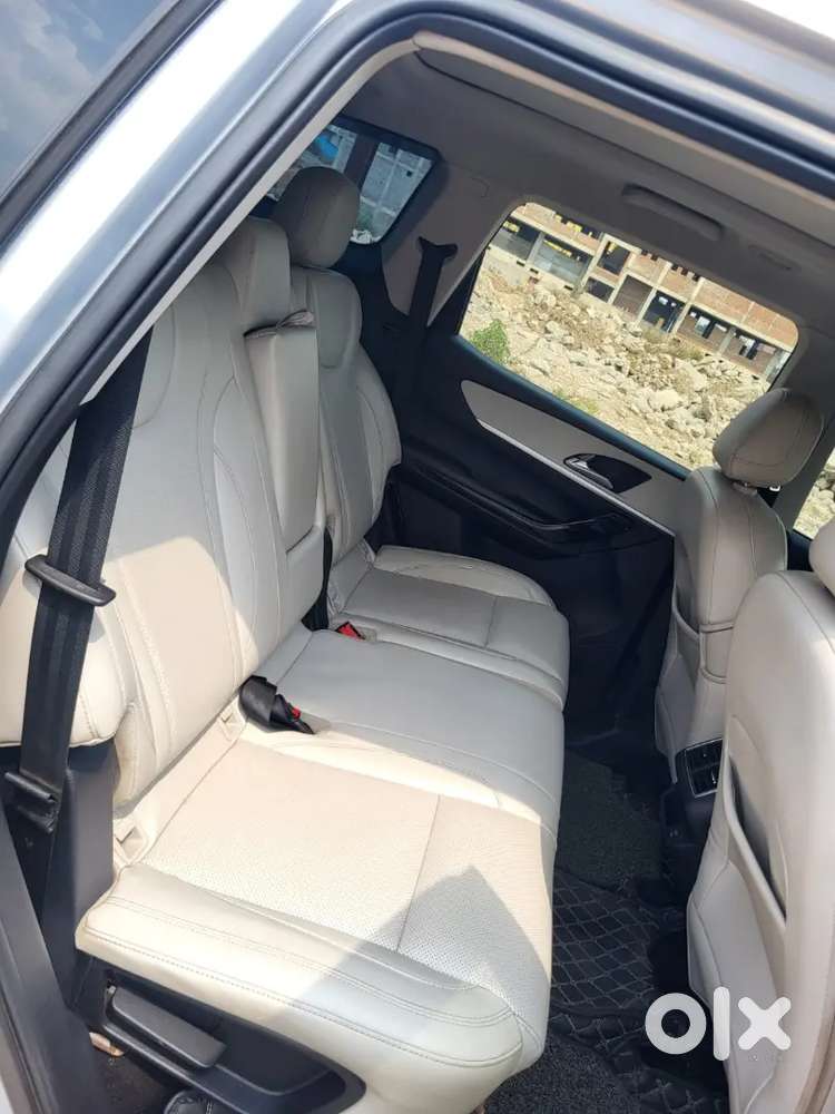 Mahindra Xuv700 Diesel 2021