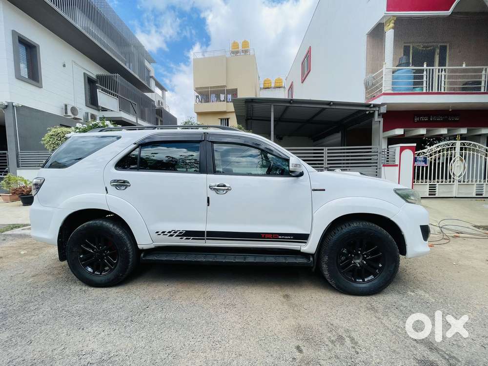 Toyota Fortuner 3.0 4x2 Mt, 2012, Diesel