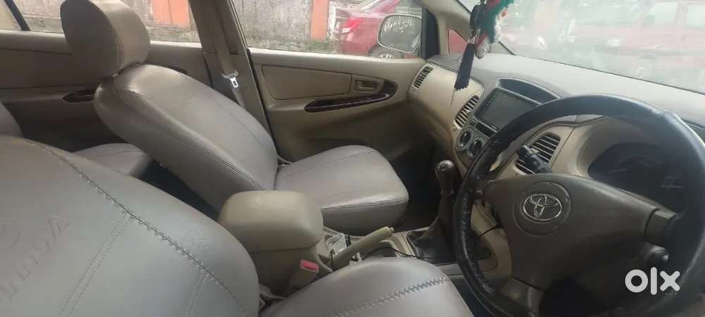 Toyota Innova 2.5 Gx 2008