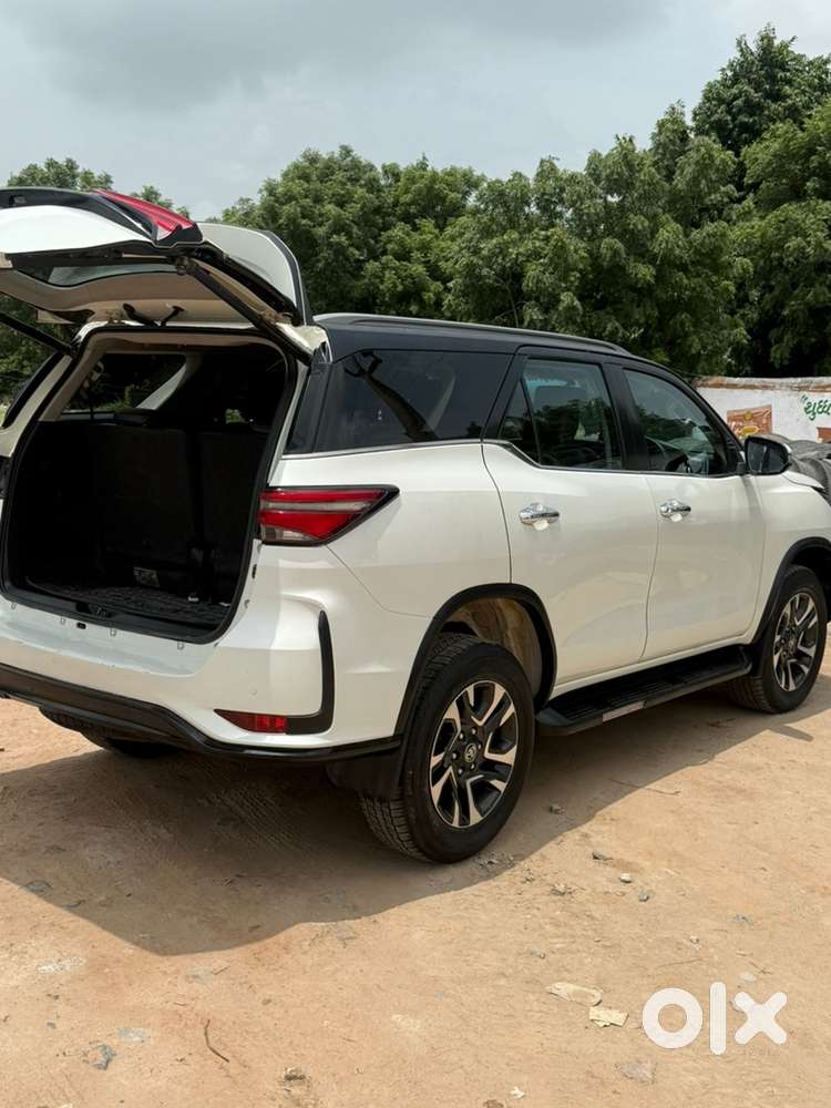Toyota Fortuner Legender 2022 Diesel Well Maintained
