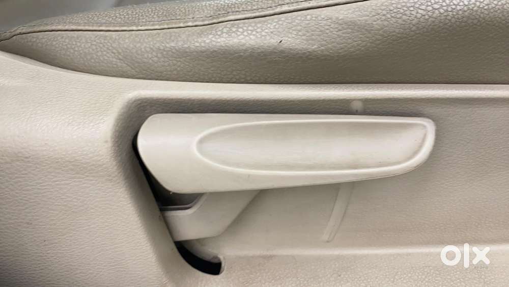 Volkswagen Vento 2010-2013 Petrol Highline, 2013, Petrol