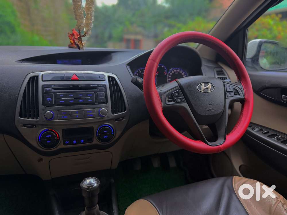 Hyundai I20 Sportz 1.2 Bs-iv, 2014, Petrol