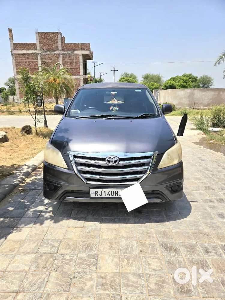 Toyota Innova 2.5 G 2015 Diesel Manual