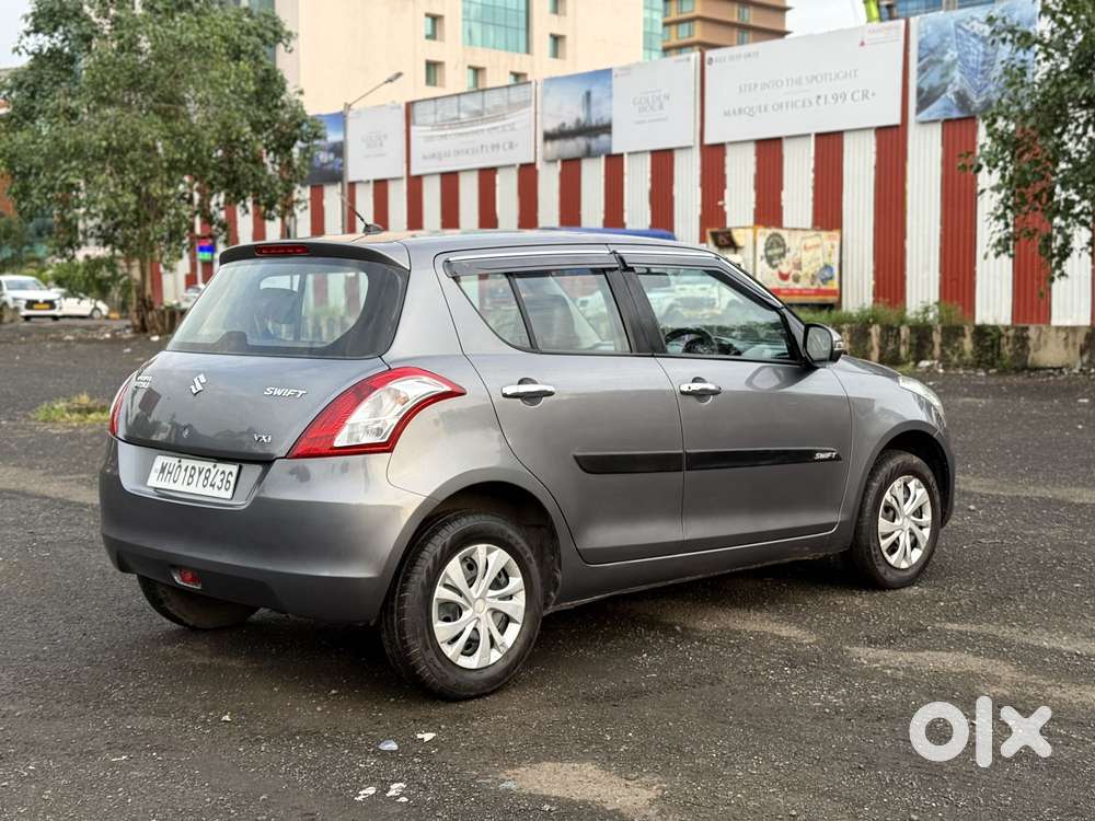 Maruti Suzuki Swift Vxi With Abs, 2015, Petrol
