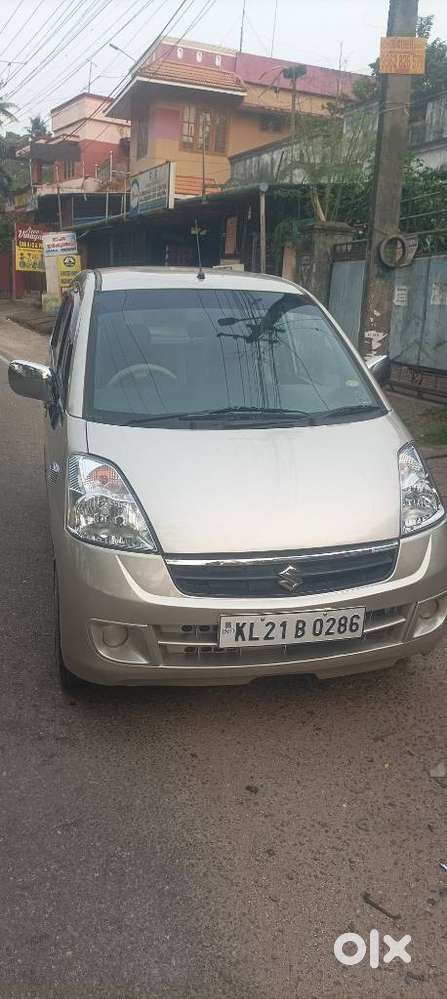 Maruti Suzuki Zen Estilo Lxi Bs Iv, 2010, Petrol
