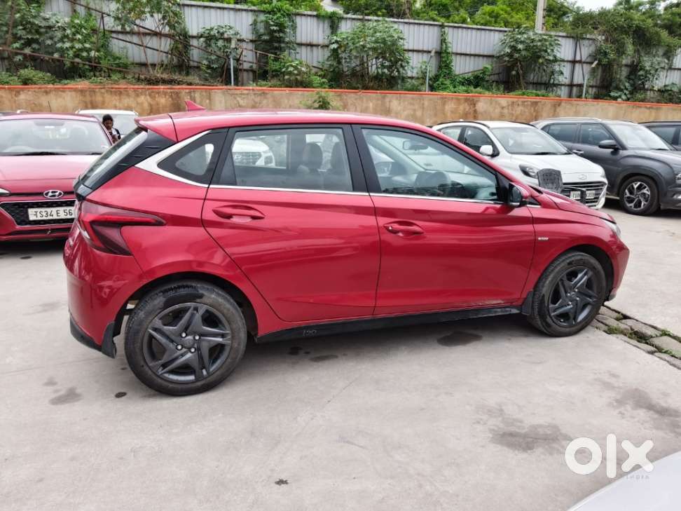 Hyundai I20 Sportz 1.2 Ivt, 2023, Petrol