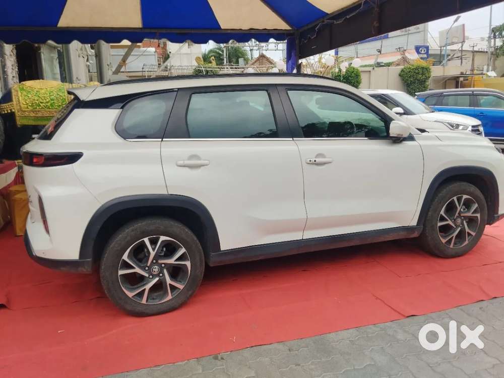 Toyota Urban Cruiser Hyryder 1.5 V Neo Drive At, 2025, Petrol