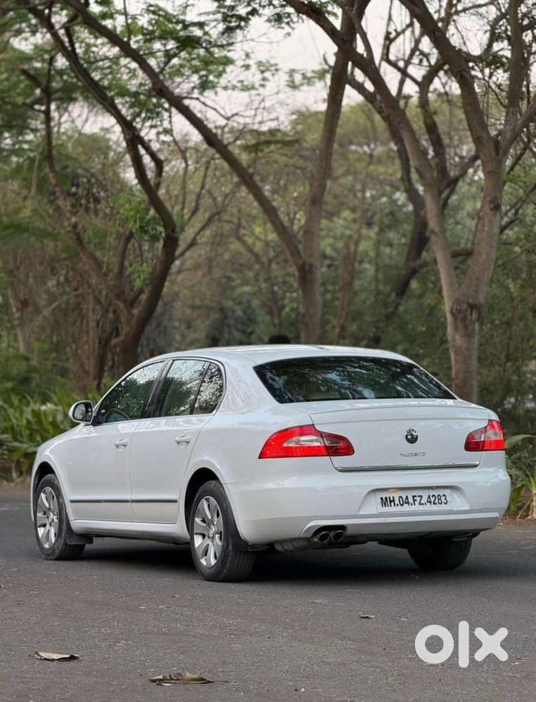 Skoda Superb 2013 Petrol First Owner
