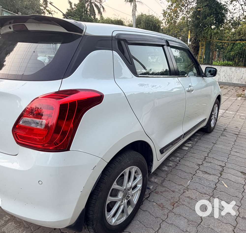 Maruti Suzuki Swift Zxi, 2021, Petrol