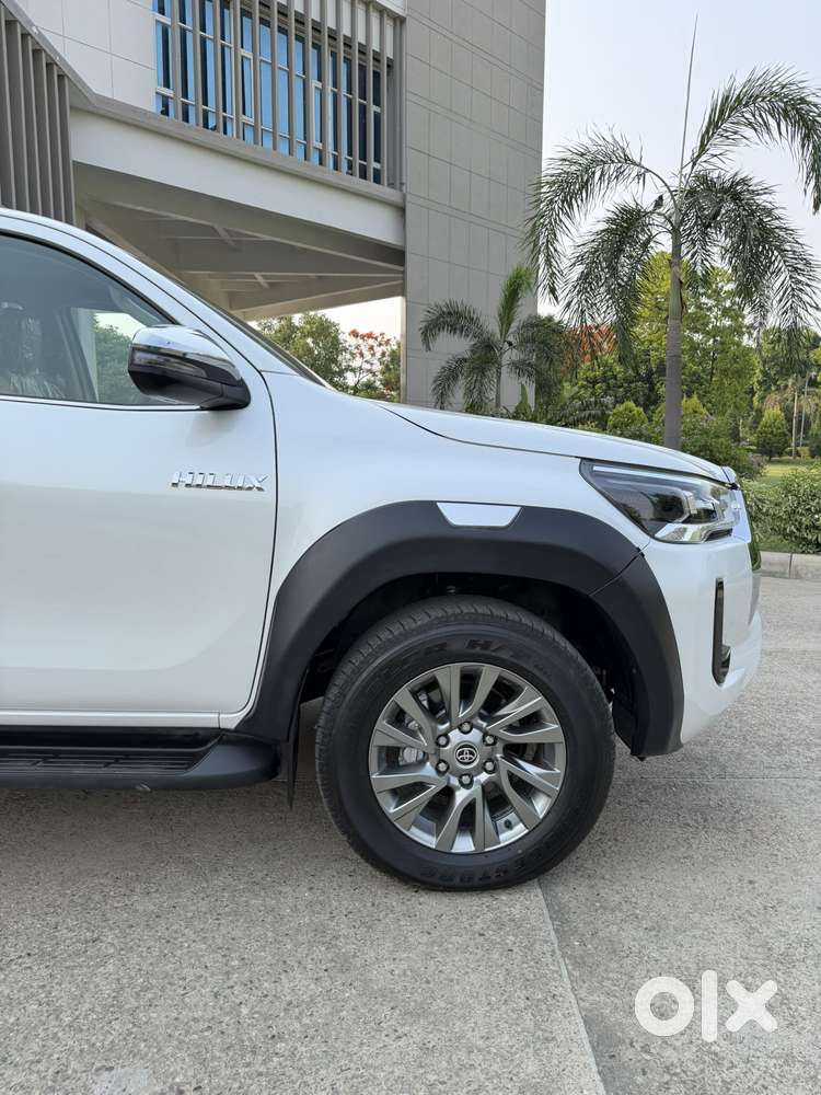 Toyota Hilux High Diesel Turbo Automatic, 2025, Diesel