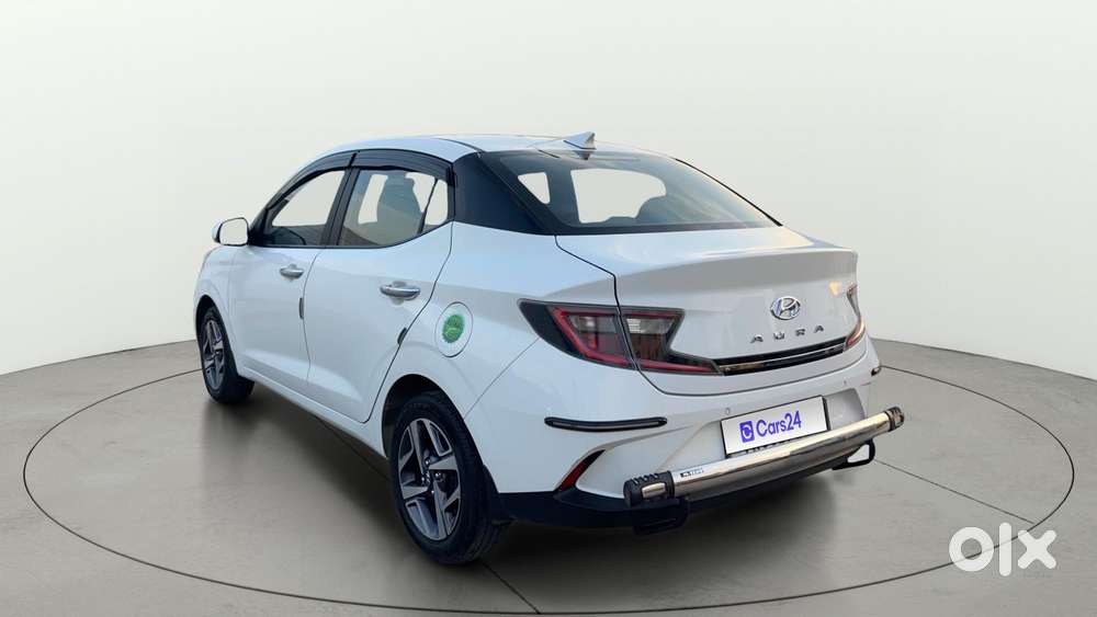 Hyundai Aura Sx (o) Manual, 2021, Petrol