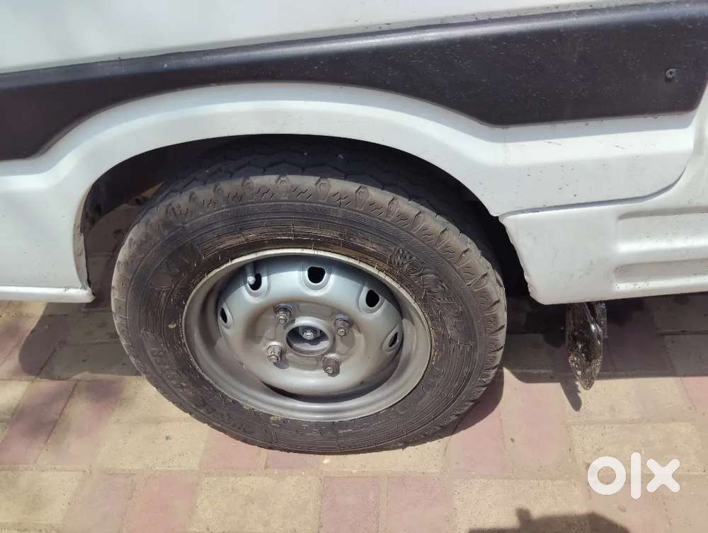 Maruti Suzuki Omni 2012