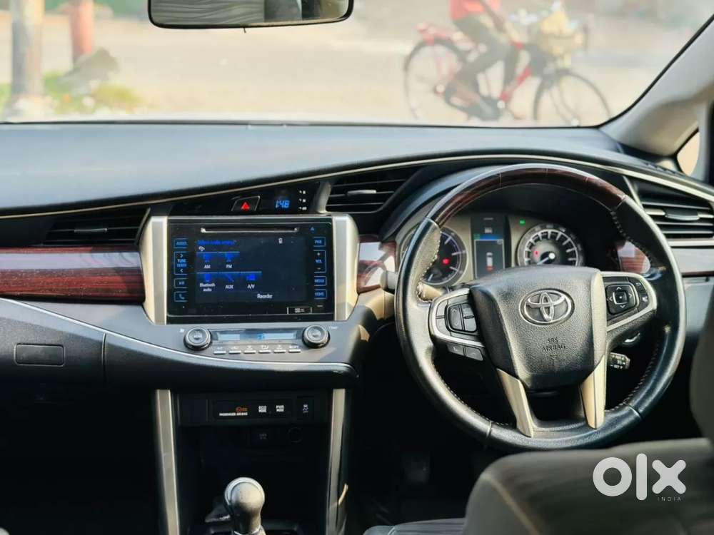 Toyota Innova Crysta [2020-ongoing] 2.4 Vx 7 Str, 2020, Diesel