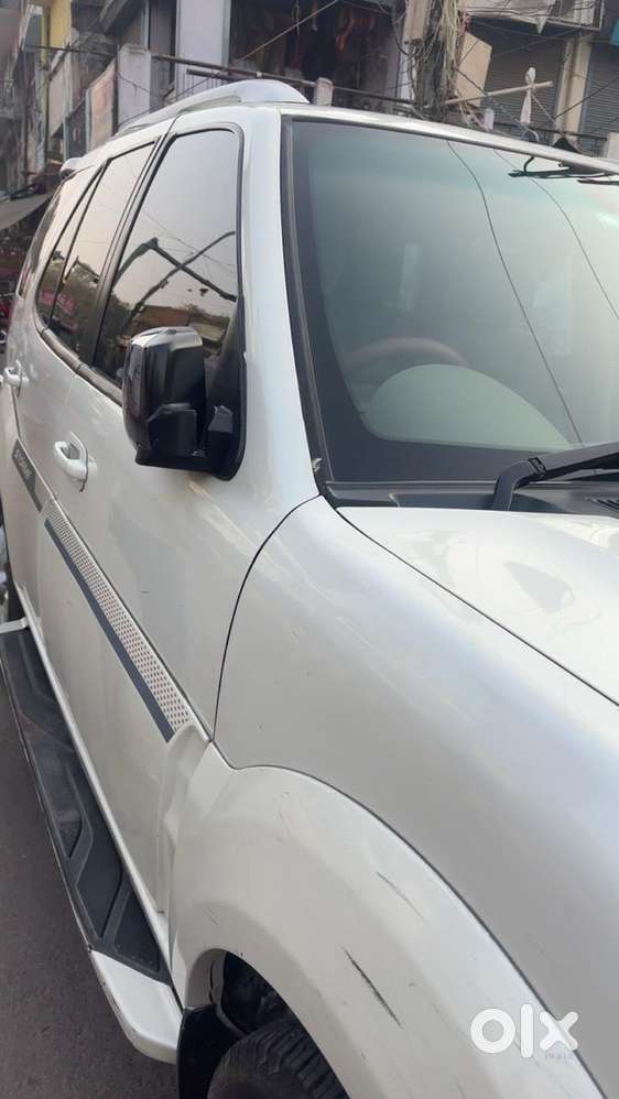 Tata Safari Storme Diesel 2013