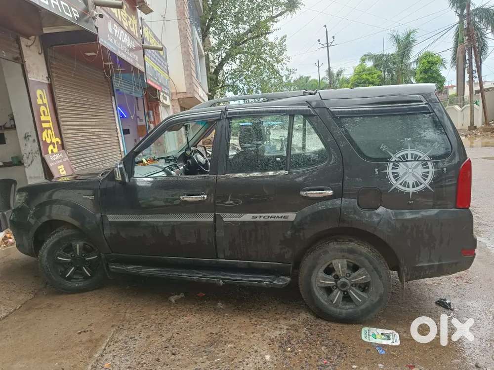 Tata Safari Storme 2016 Diesel Well Maintained