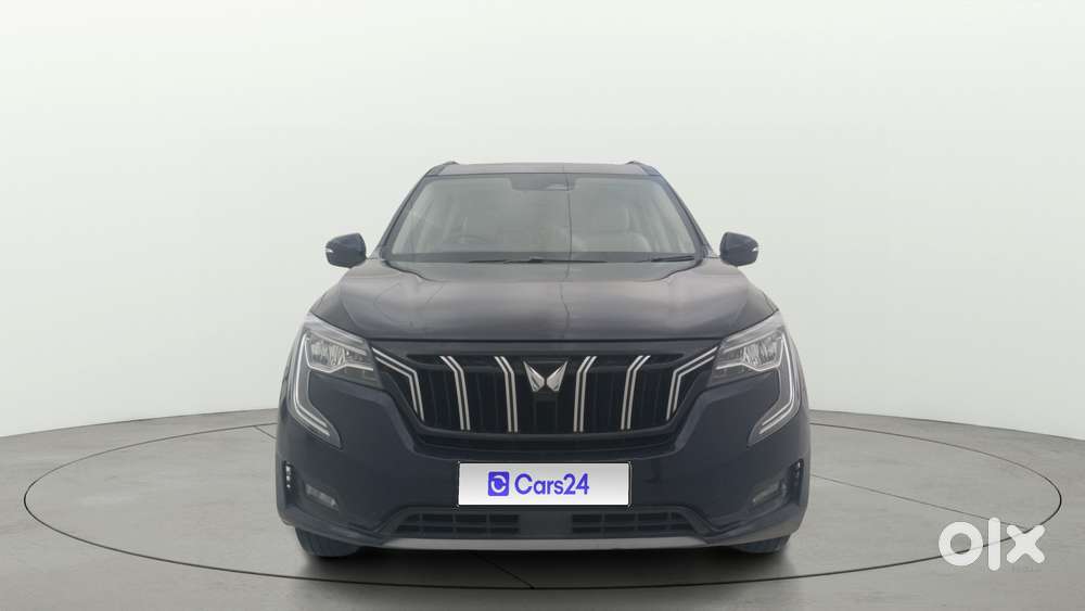 Mahindra Xuv700 2.0 Ax 7 Petrol At Str, 2022, Petrol