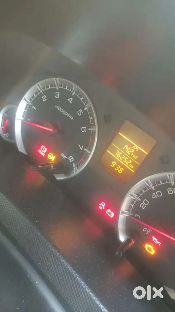 Maruti Suzuki Swift Dzire 2016 Petrol Well Maintained