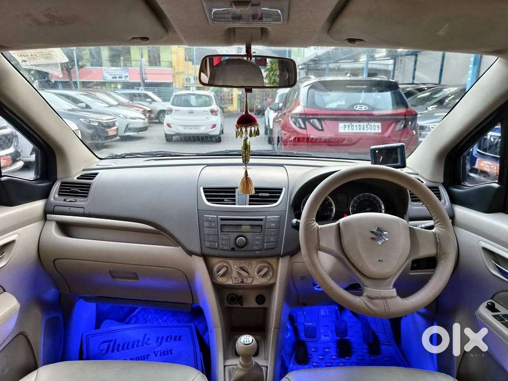 Maruti Suzuki Ertiga Vxi At Petrol, 2014, Petrol