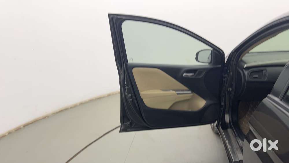 Honda City I-vtec Vx, 2016, Petrol