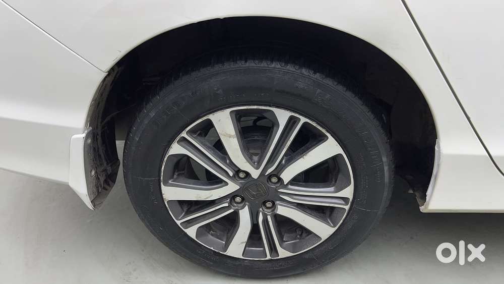 Honda City I-vtec V, 2017, Petrol