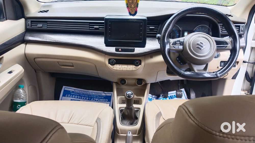 Maruti Suzuki Ertiga Zxi Shvs, 2022, Petrol