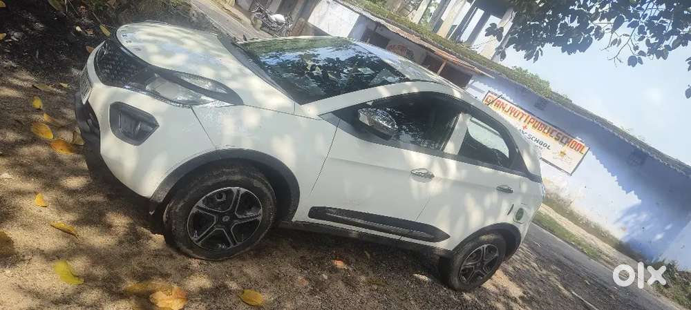Tata Nexon 2018 Manual Petrol
