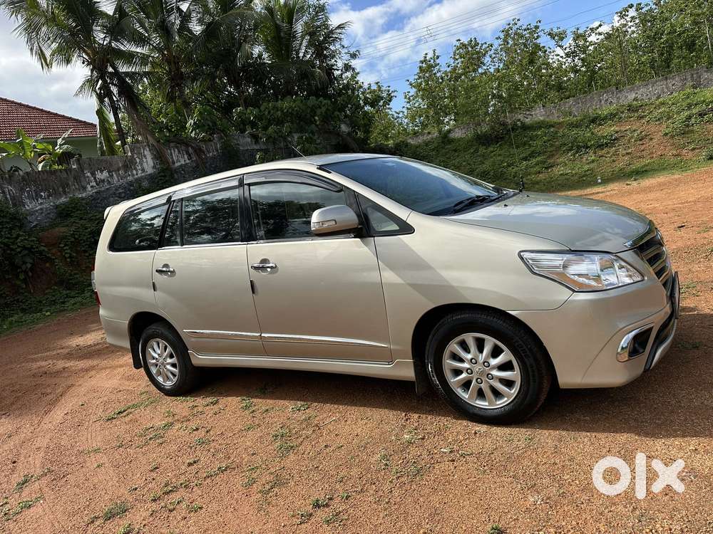 Toyota Innova 2.5 Vx 7 Str Bs-iii, 2014, Diesel