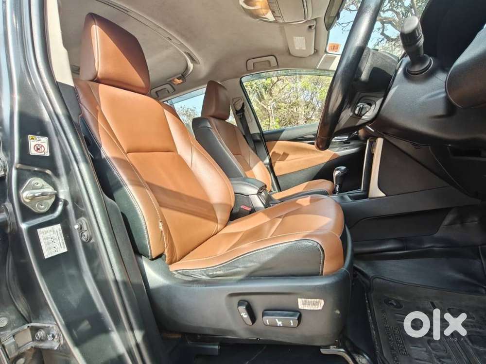 Toyota Innova Crysta 2.8 Zx At, 2017, Diesel