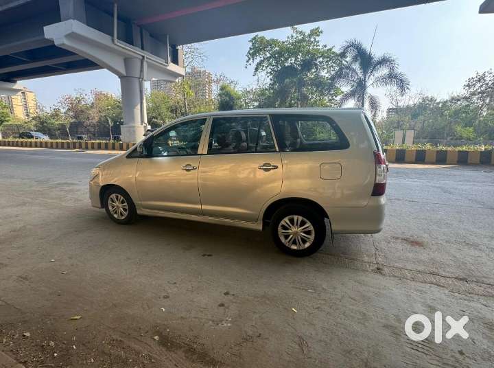 Toyota Innova 2.5 G (diesel) 7 Seater Bs Iv, 2012, Diesel