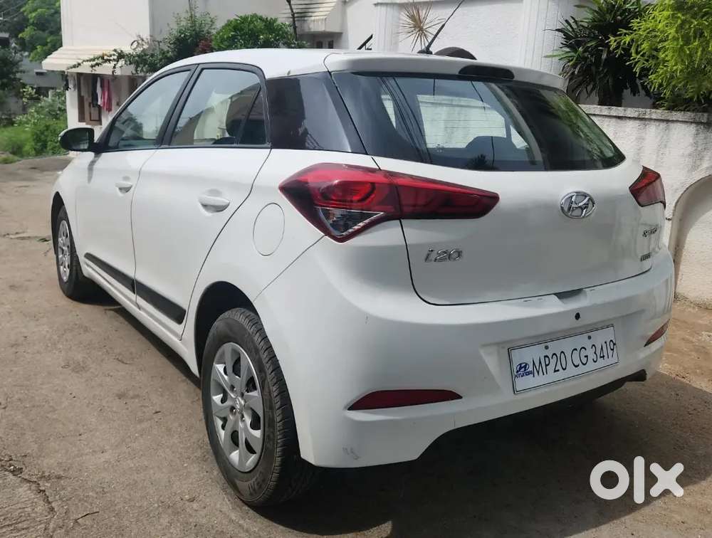 Hyundai I20 2017 Diesel 75000 Km Driven