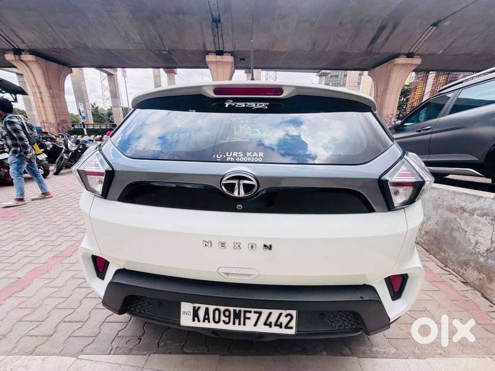 Tata Nexon 1.2 Revotron Xm (s), 2021, Petrol