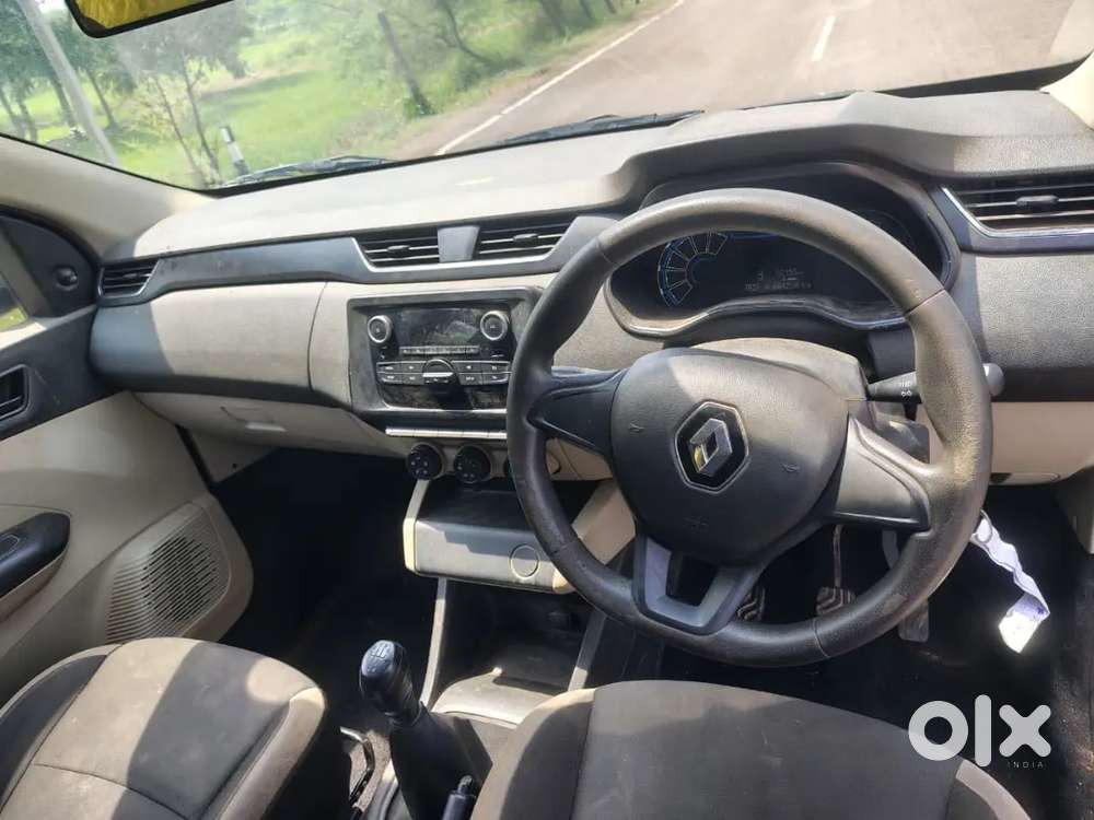 Renault Triber 2023 Petrol