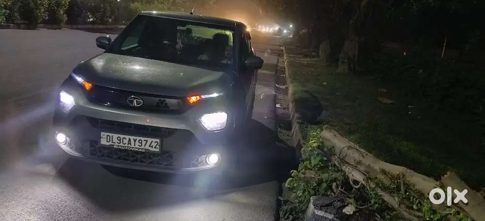 Tata Punch Rhythm 2022 Adventure