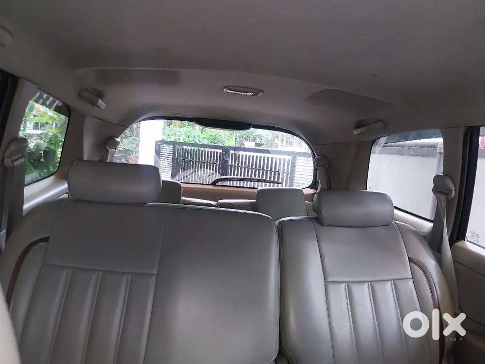 Toyota Innova 2.5 G 2011
