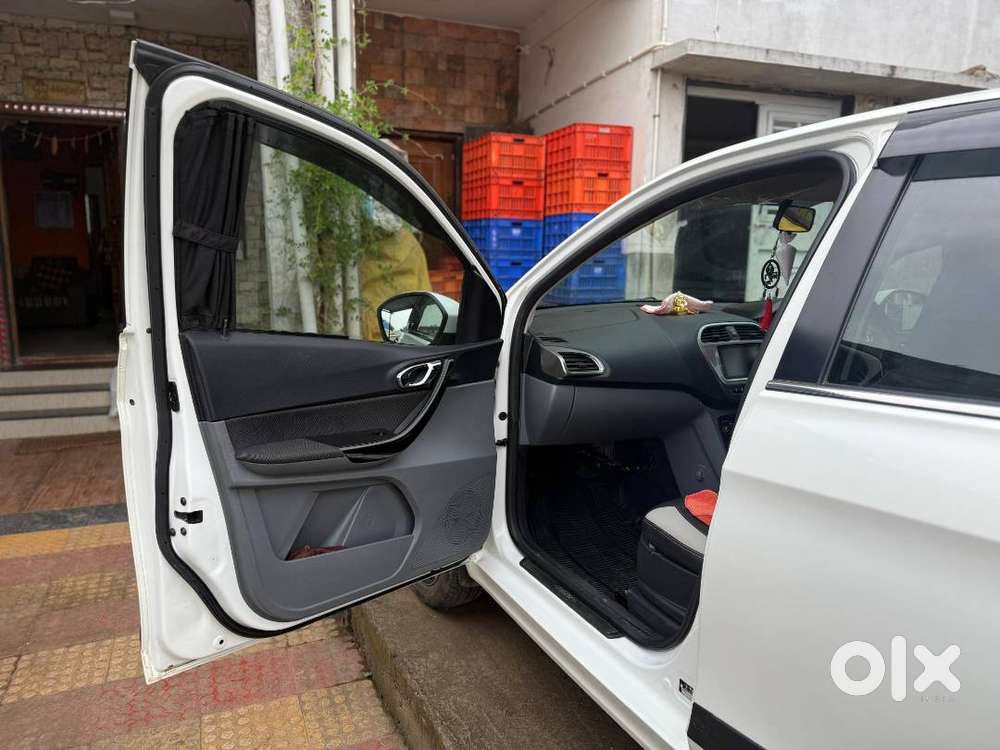 Tata Tigor 1.2 Revotron Xz Plus