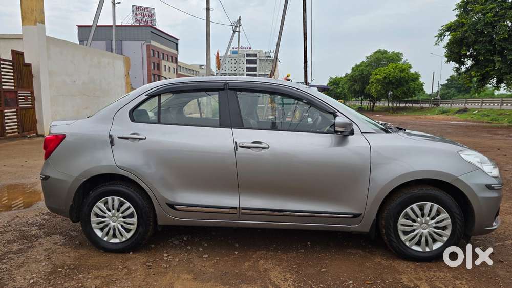 Maruti Suzuki Swift Dzire 1.2 Lxi Bsiv, 2022, Petrol