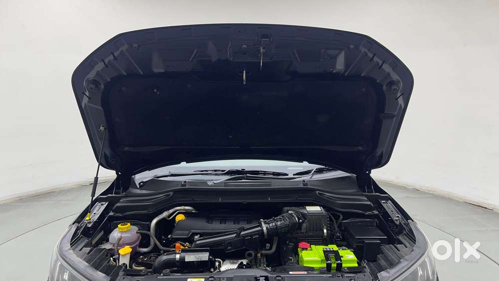 Mahindra Xuv300 W8 Amt Optional Diesel, 2020, Petrol