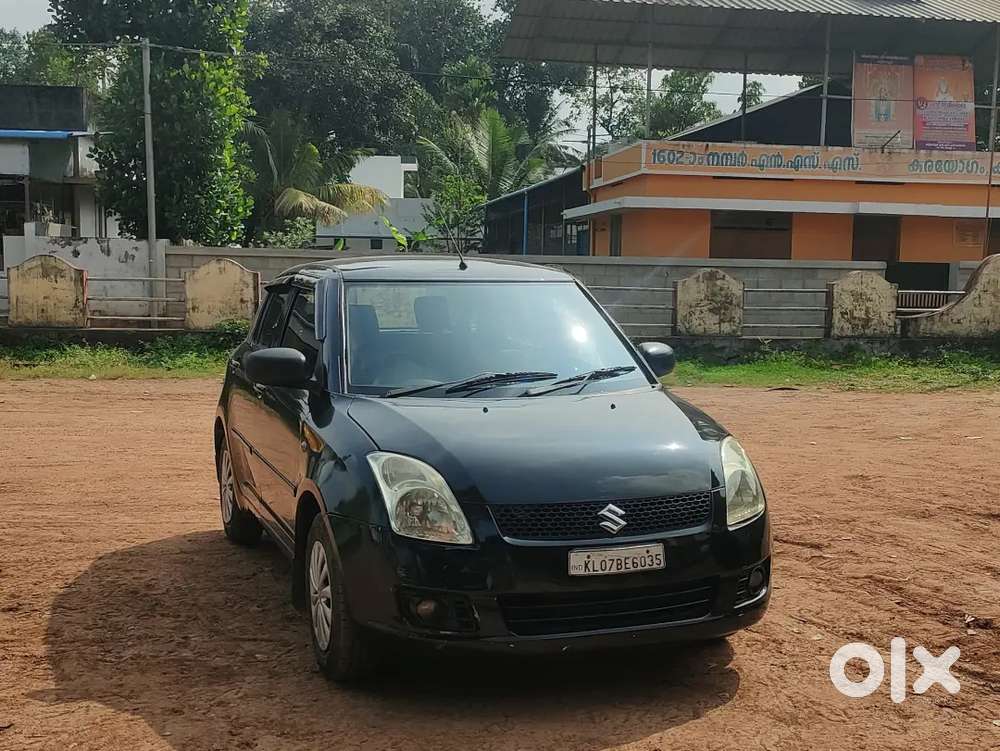 Maruti Suzuki Swift 2007 Petrol 100900 Km Driven