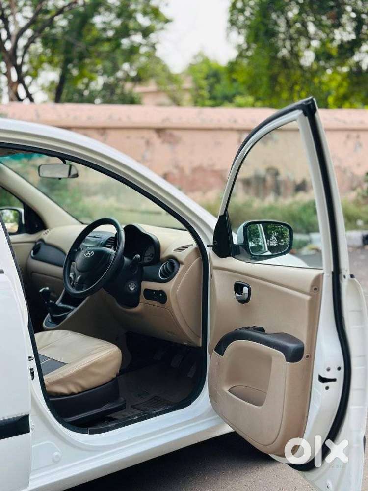 Hyundai I10 Sportz, 2010, Petrol