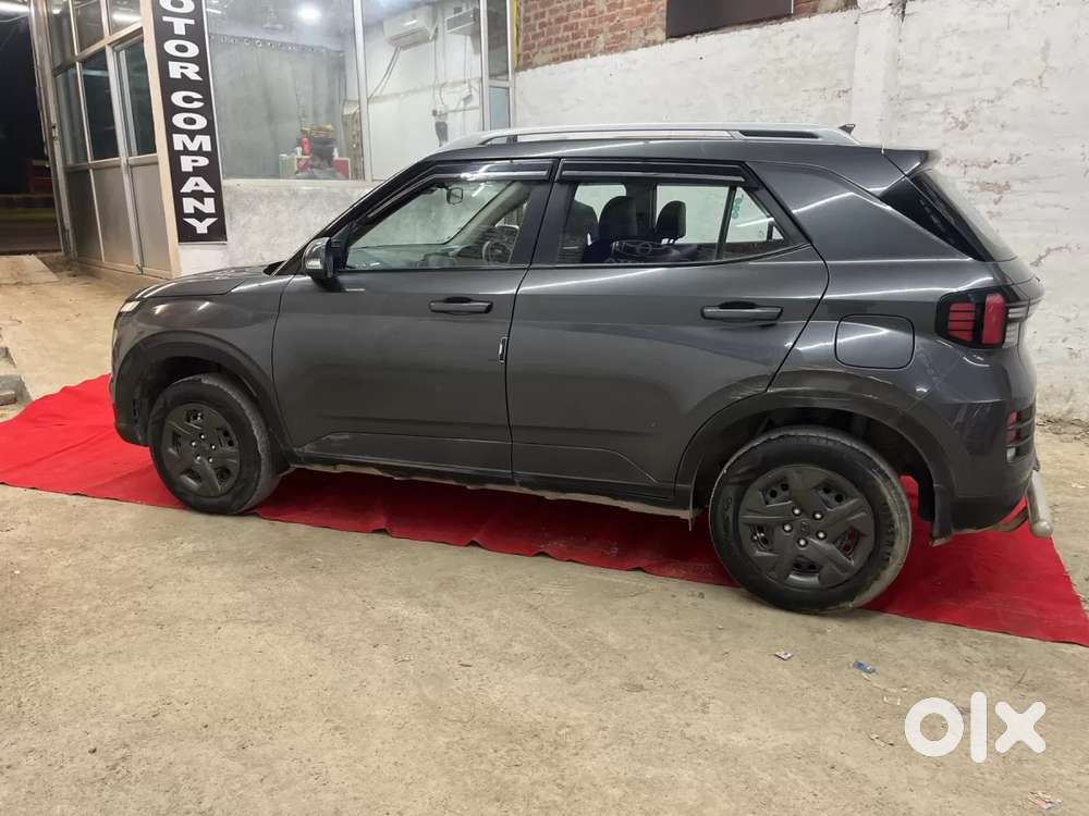 Hyundai Venue 1.2 S (o), 2025, Petrol