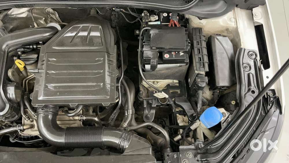 Skoda Slavia Style 1.0l Tsi Mt, 2022, Petrol