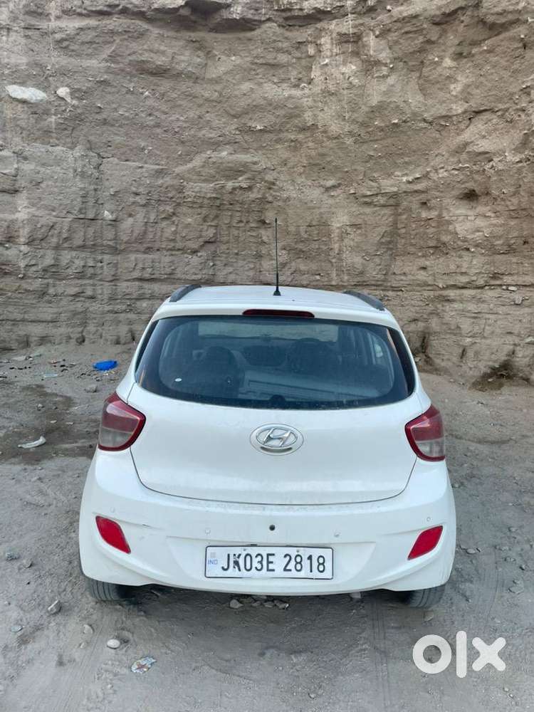 Hyundai Grand I10 2815 Petrol Well Maintained